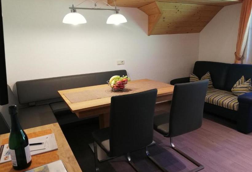 בית מלון כפרי Appartements Klara