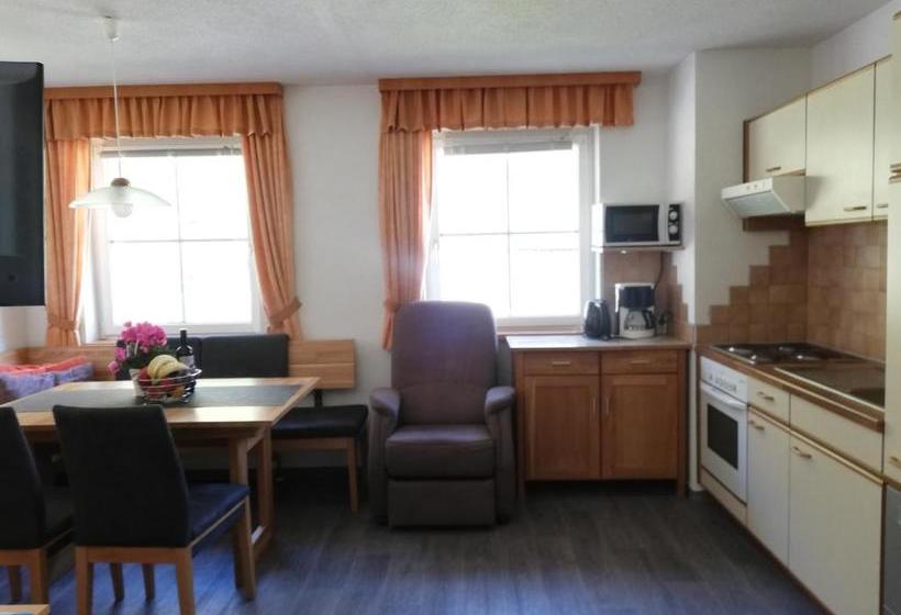 בית מלון כפרי Appartements Klara