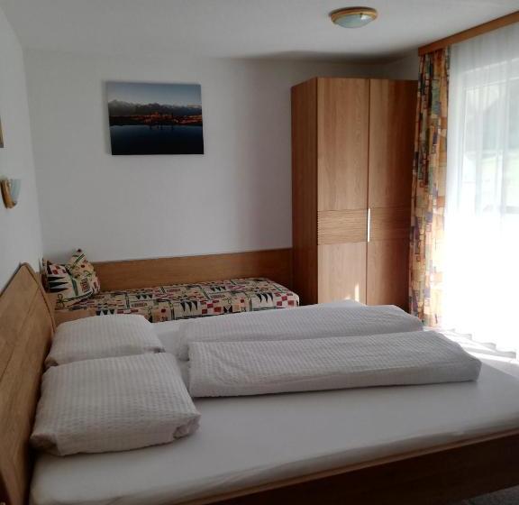 בית מלון כפרי Appartements Klara