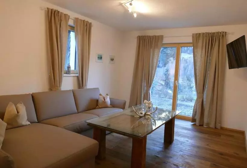 هتل Appartements Zinner-pale