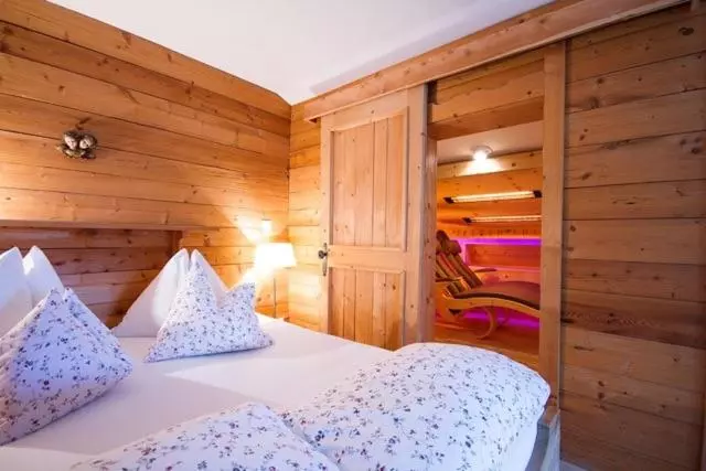 هتل Appartements Zinner-pale