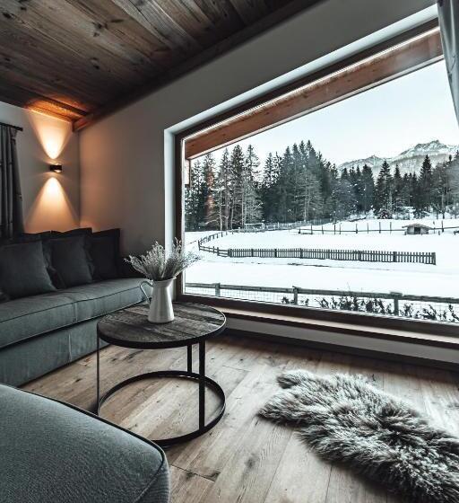 هتل Chalets Grosslehen