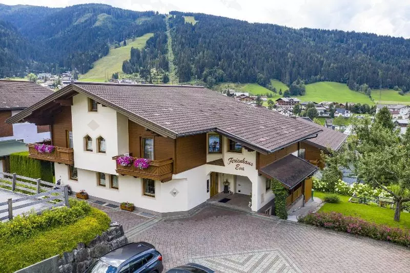 هتل Ferienhaus Eva