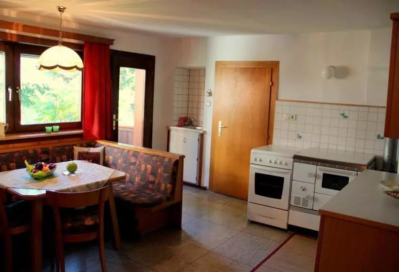 ホテル Ferienwohnung Maria