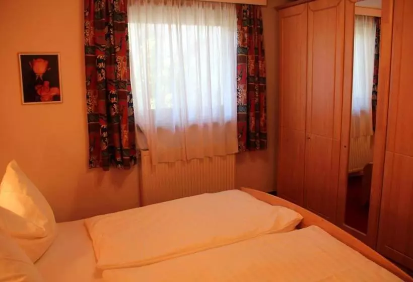 ホテル Ferienwohnung Maria