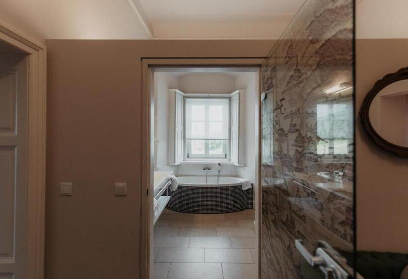 Отель Freigut Thallern