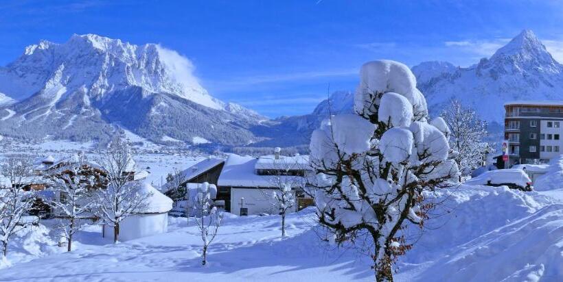 Отель Grieserhof