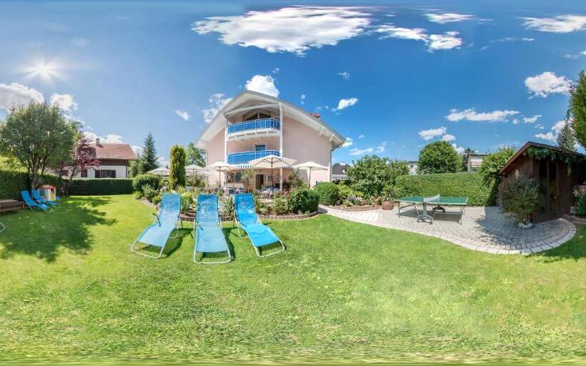 酒店 Happy Lake By Thomas Strugger