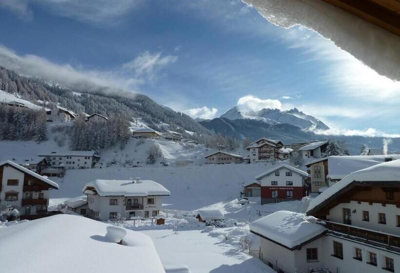 فندق Haus Arnika