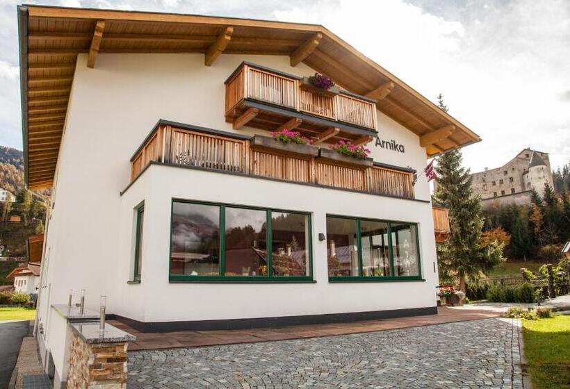 فندق Haus Arnika