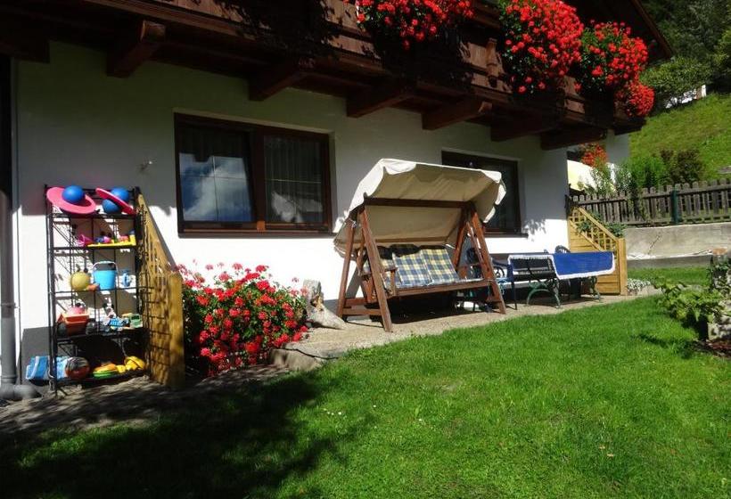 ホテル Haus Hackl