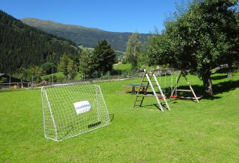 ホテル Haus Hackl