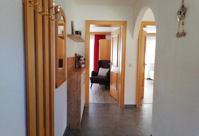 ホテル Haus Hackl