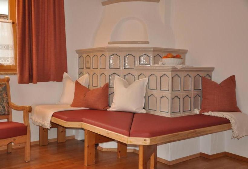 Отель Kosis Landhaus