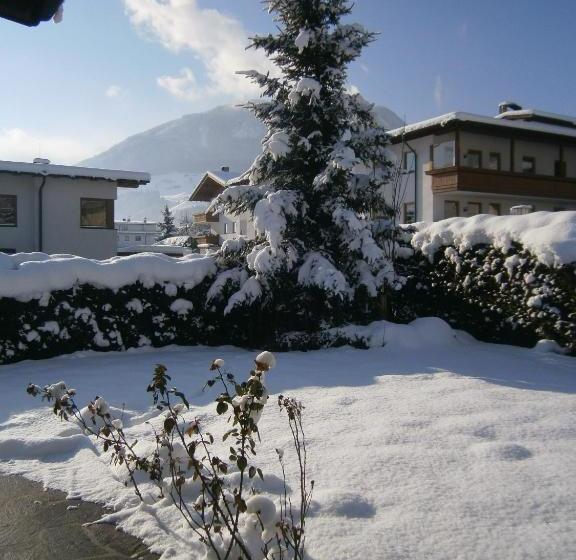 Отель Kosis Landhaus