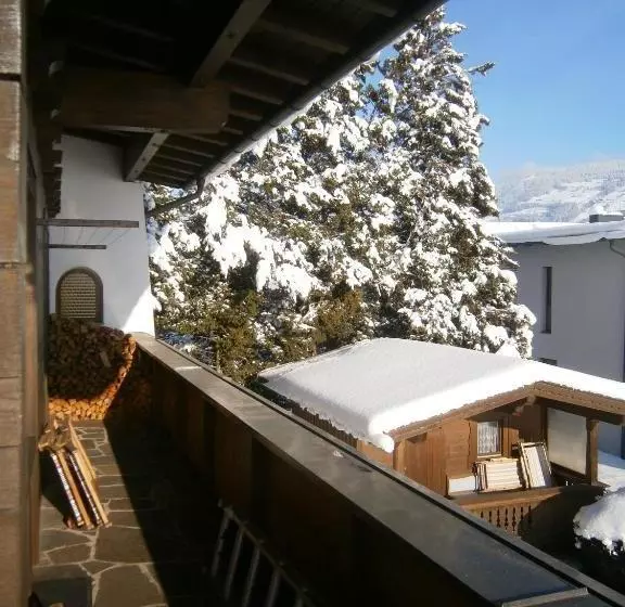 Hotelli Kosis Landhaus