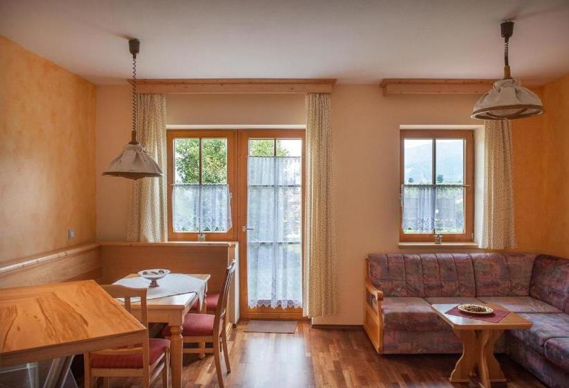 Отель Resort Amadeus Landhaus Amadeus