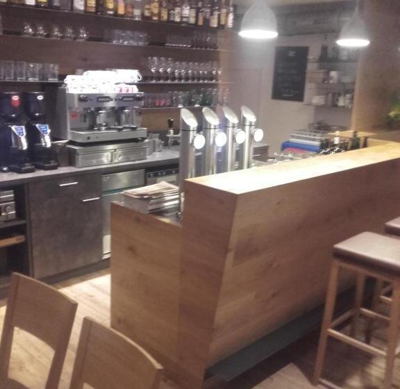 Otel Pension Sunnseitn Gasthof Café Weinkeller