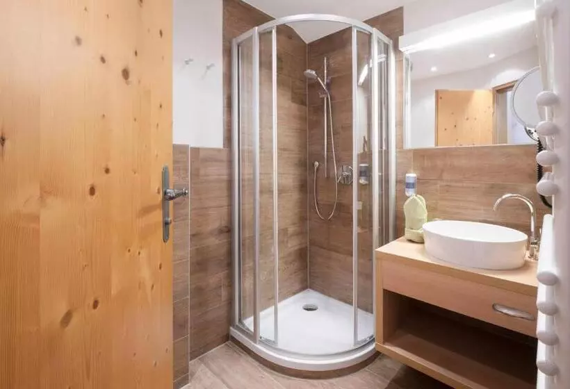 Lifestylepanoramahotel Erika Superior