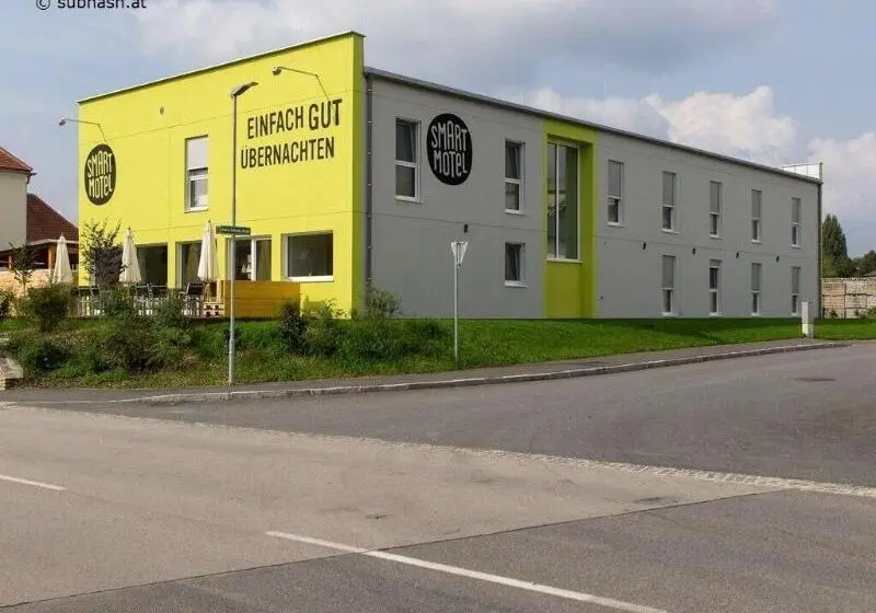 Smart Motel