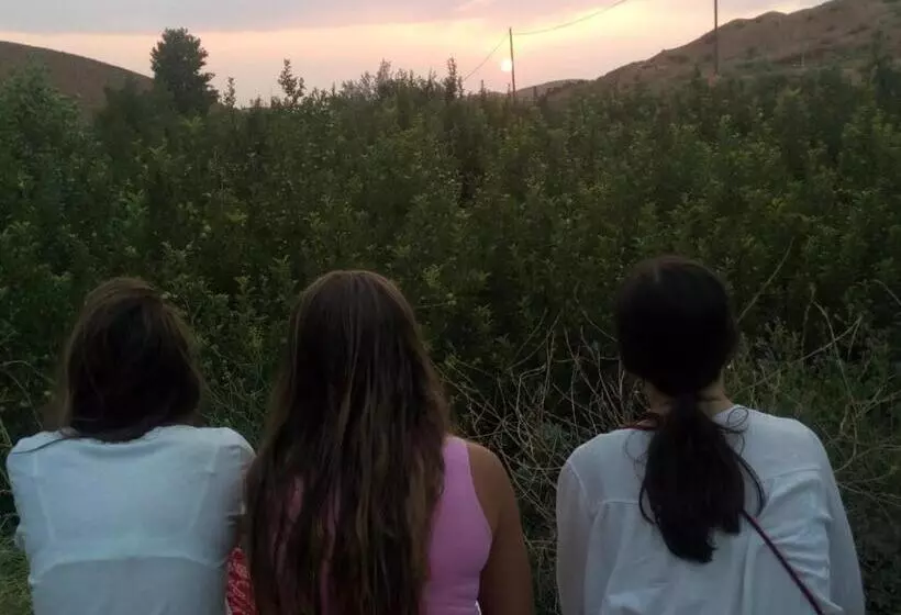 Retkeilymaja Gite Vanadenite