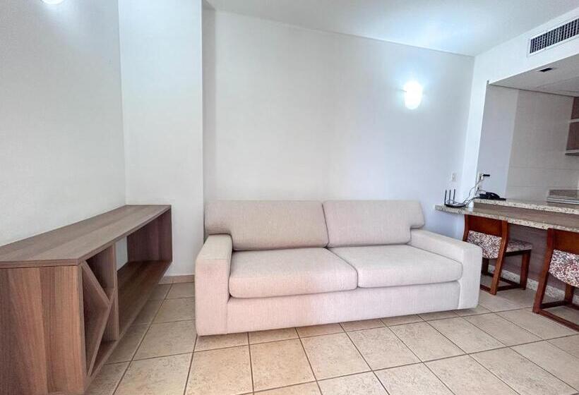 Apartamento No Mercure   Canal 3