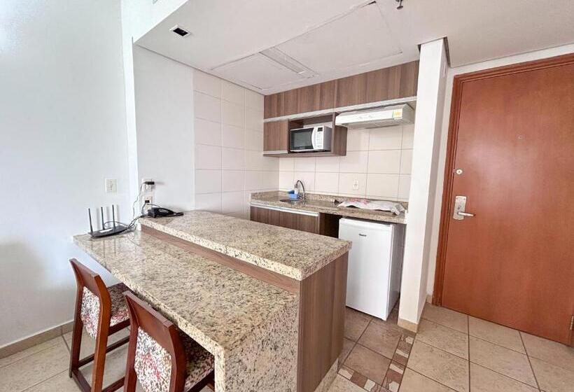 Apartamento No Mercure   Canal 3