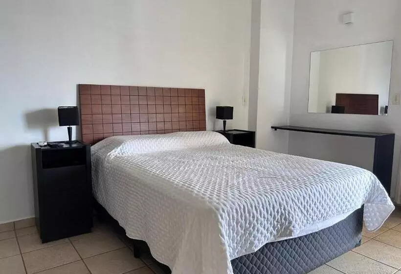 Apartamento No Mercure   Canal 3