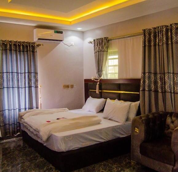 Barloc Hotel And Suites