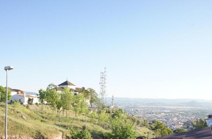 Cute And Relaxing Bed And Breakfast En Albayzín