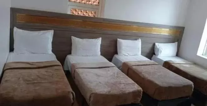 ホテル Al Kareem Apartment