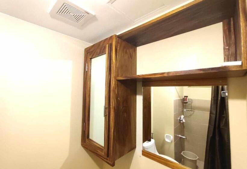 هتل Avida Iloilo Tower 3 411