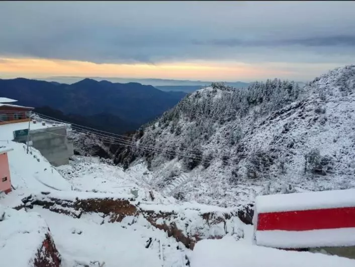 ホテル Himalaya View & Restaurant