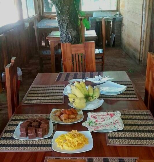 Hotelli Iluk Villa Buduruwagala