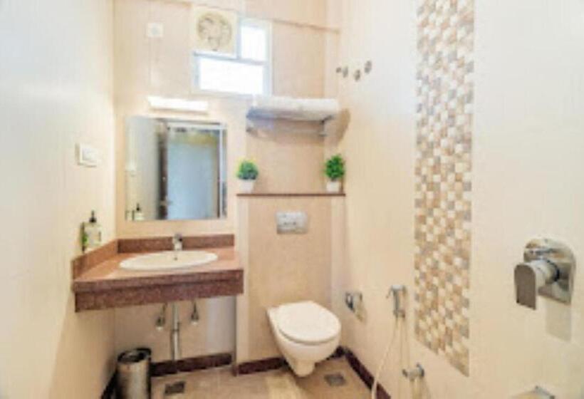 Hotel Octave Kanthi Comforts, Bengaluru