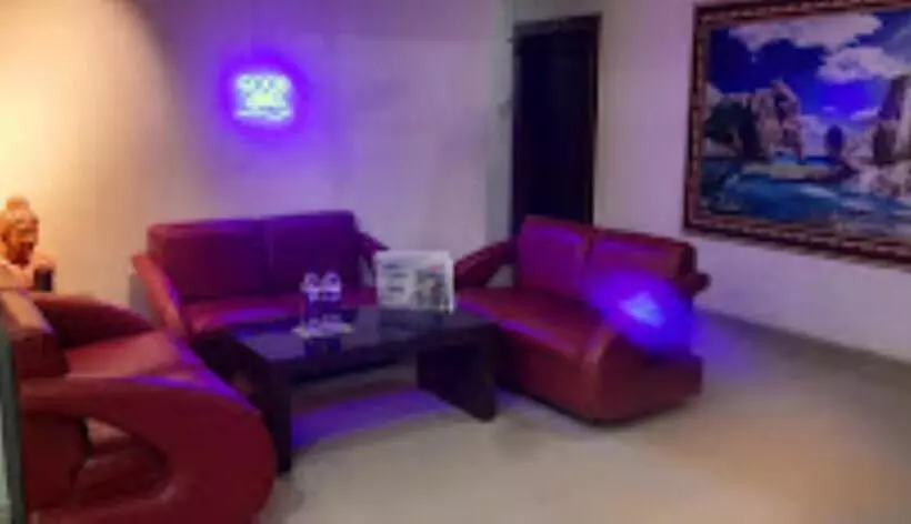 ホテル Parth Inn, Wardha