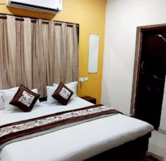 ホテル Parth Inn, Wardha