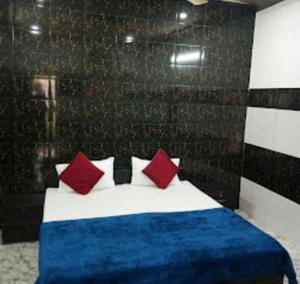 酒店 Radha Krishna Dham Beside Iskon Gowsala,vrindavan