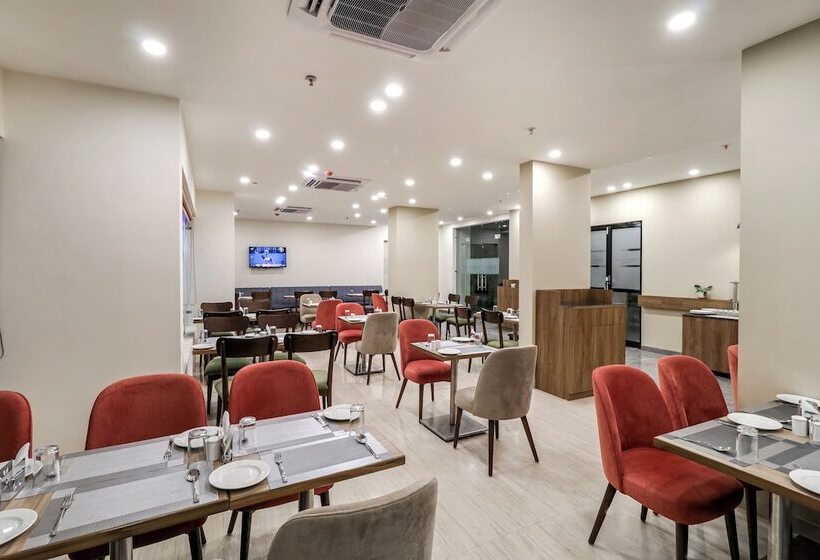 酒店 Starlit Suites Newtown Kolkata