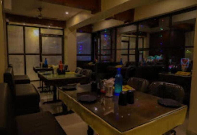 ホテル Vaibhav,akola