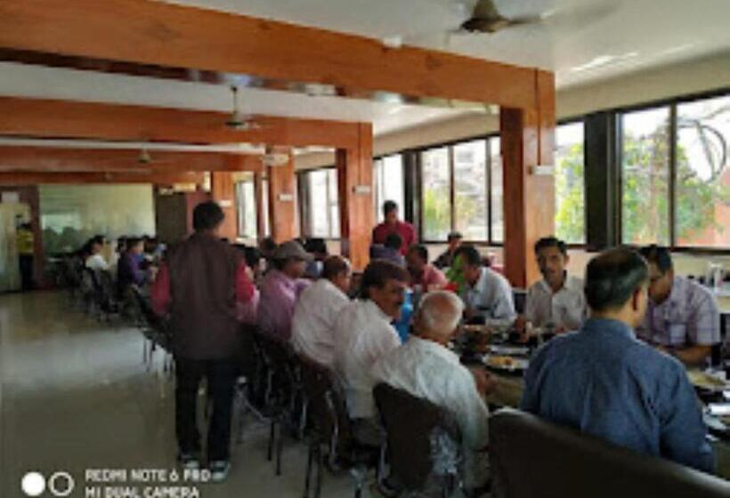 ホテル Vaibhav,akola