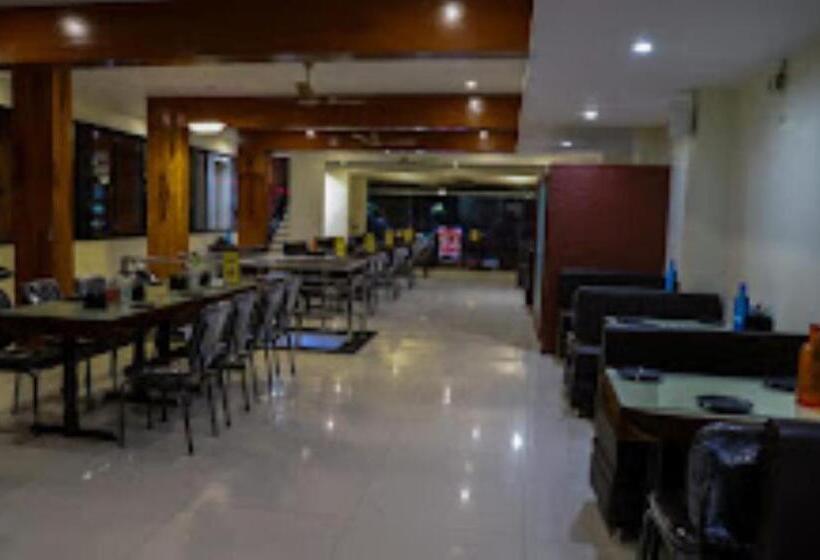 ホテル Vaibhav,akola