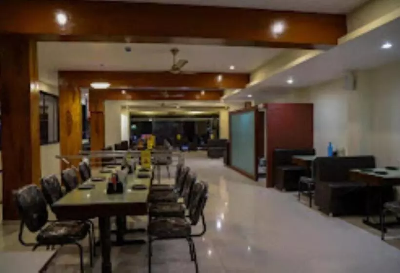 ホテル Vaibhav,akola