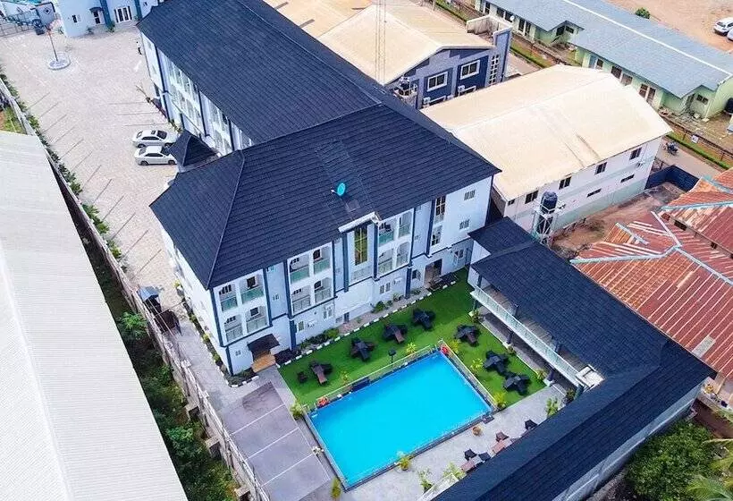 هتل Wingate Exotic