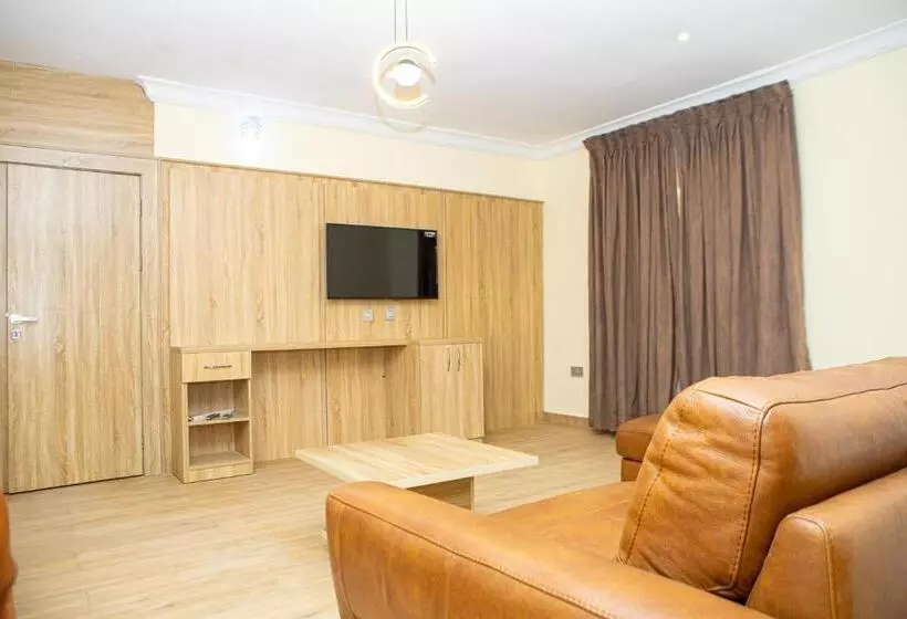 هتل Wingate Exotic