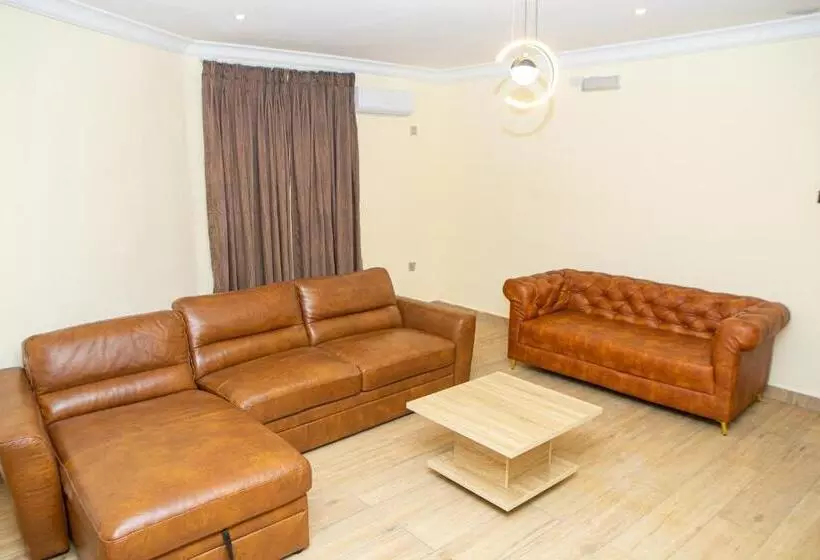 هتل Wingate Exotic