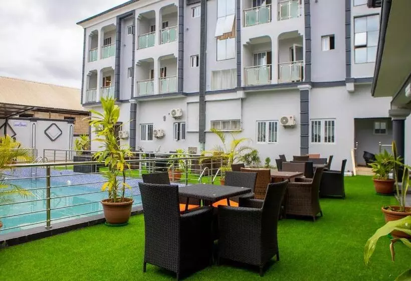 هتل Wingate Exotic