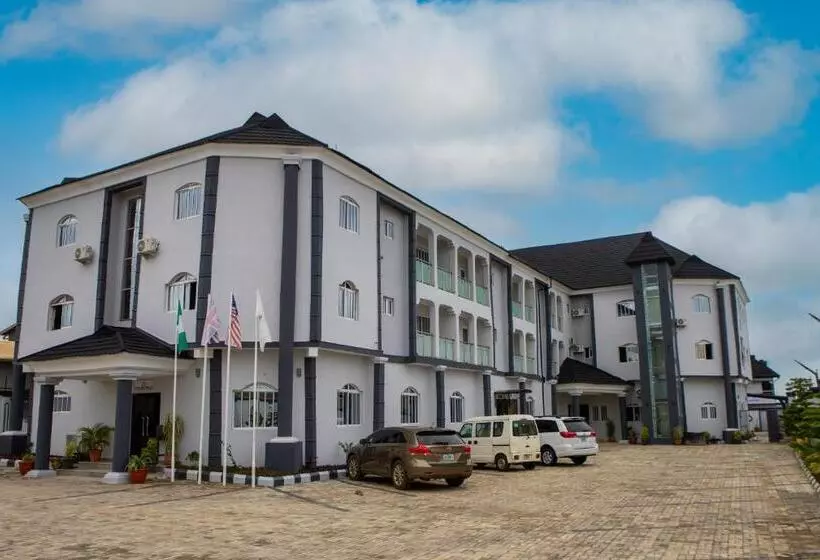 هتل Wingate Exotic