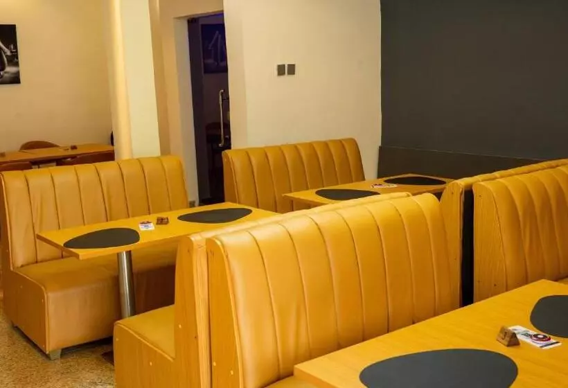 هتل Wingate Exotic