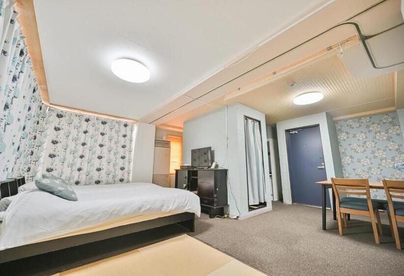 Hotel Yiyihouse Shinsaibashi